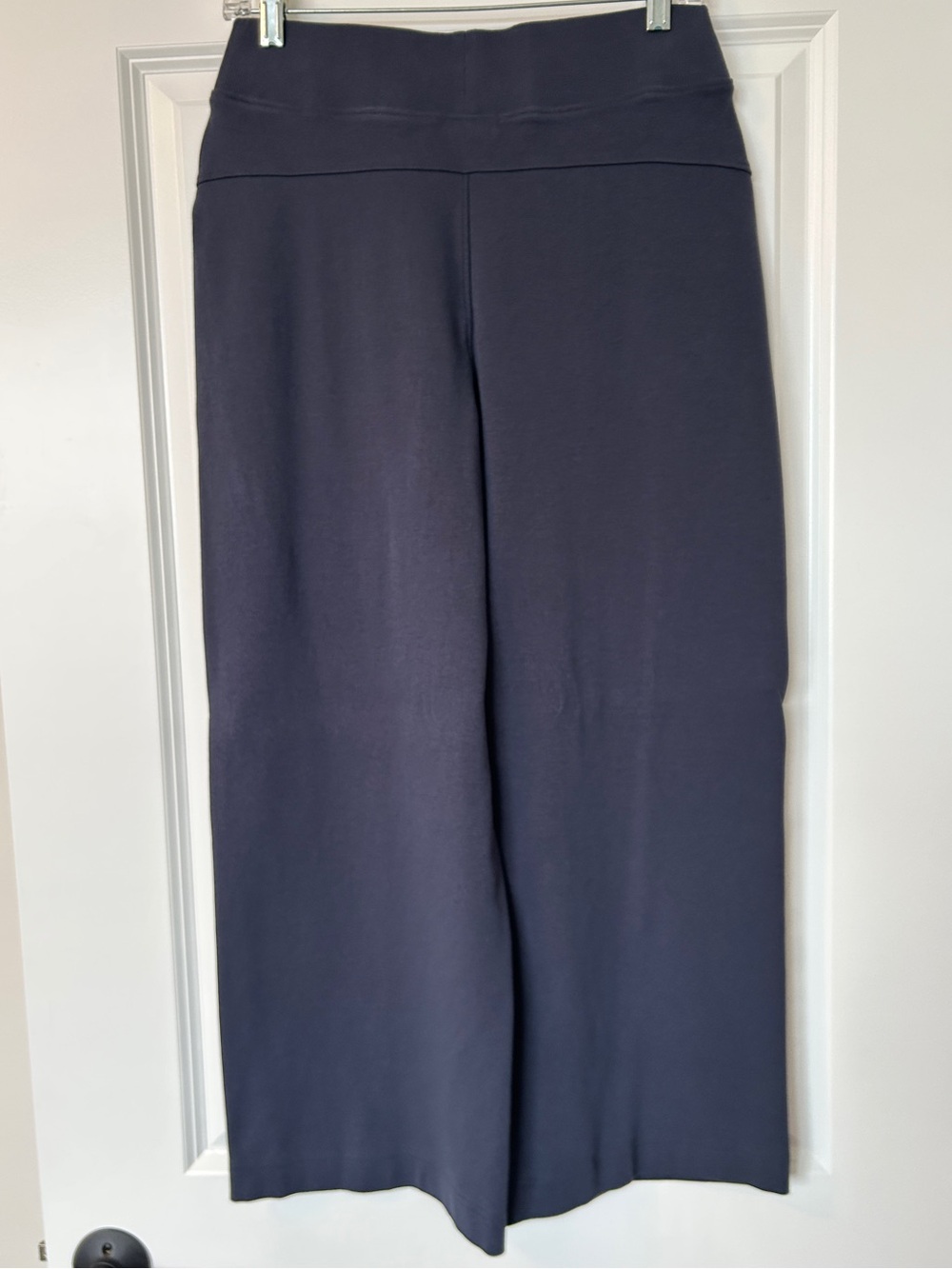 Pact Airplane Pintuck Wide Leg Pant Organic Cotton Small 26” Inseam Like New - Picture 3 of 6